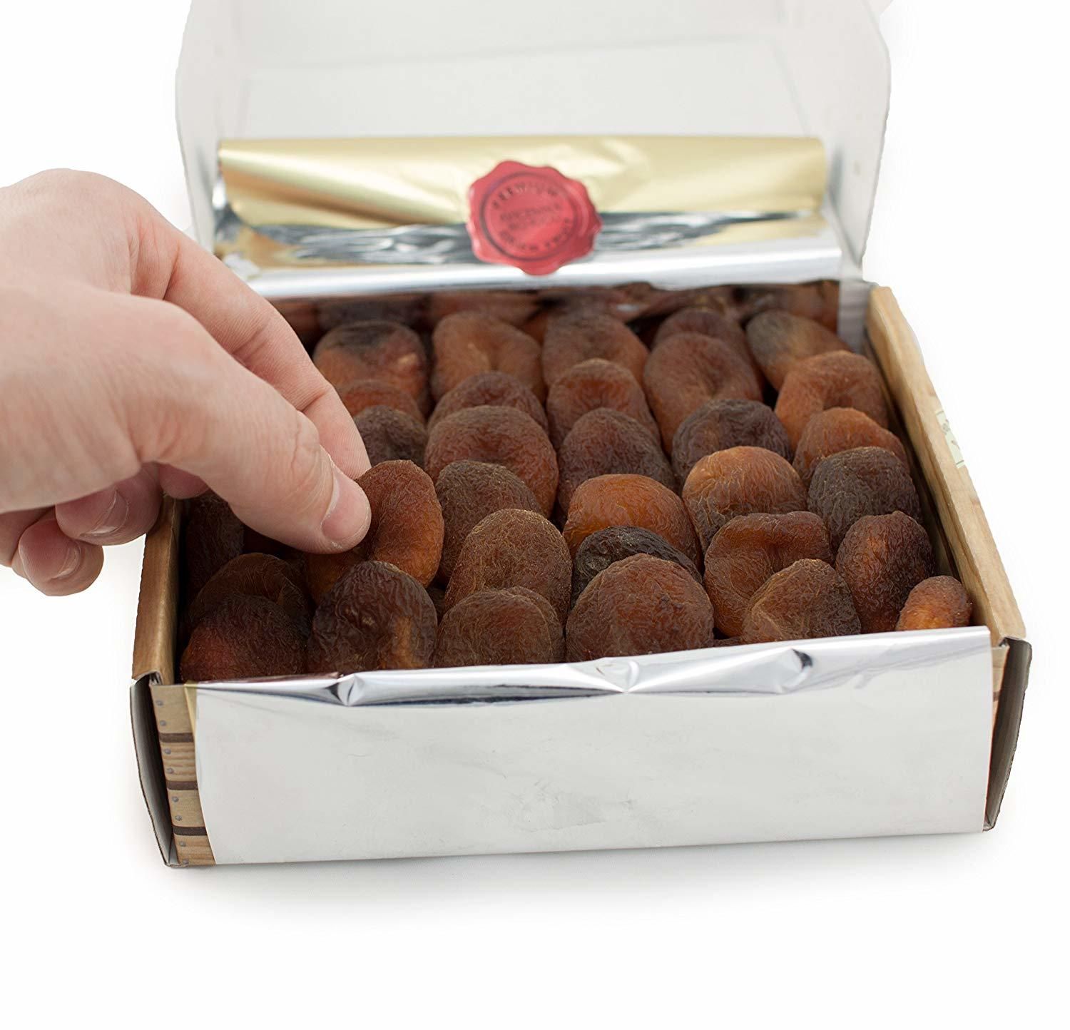 Dried Apricots Unsulphured (Gift Box 500g)