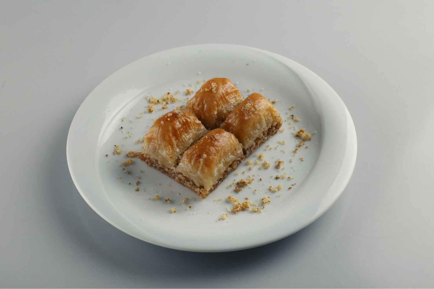 MODA Baklava with Walnut 6lb