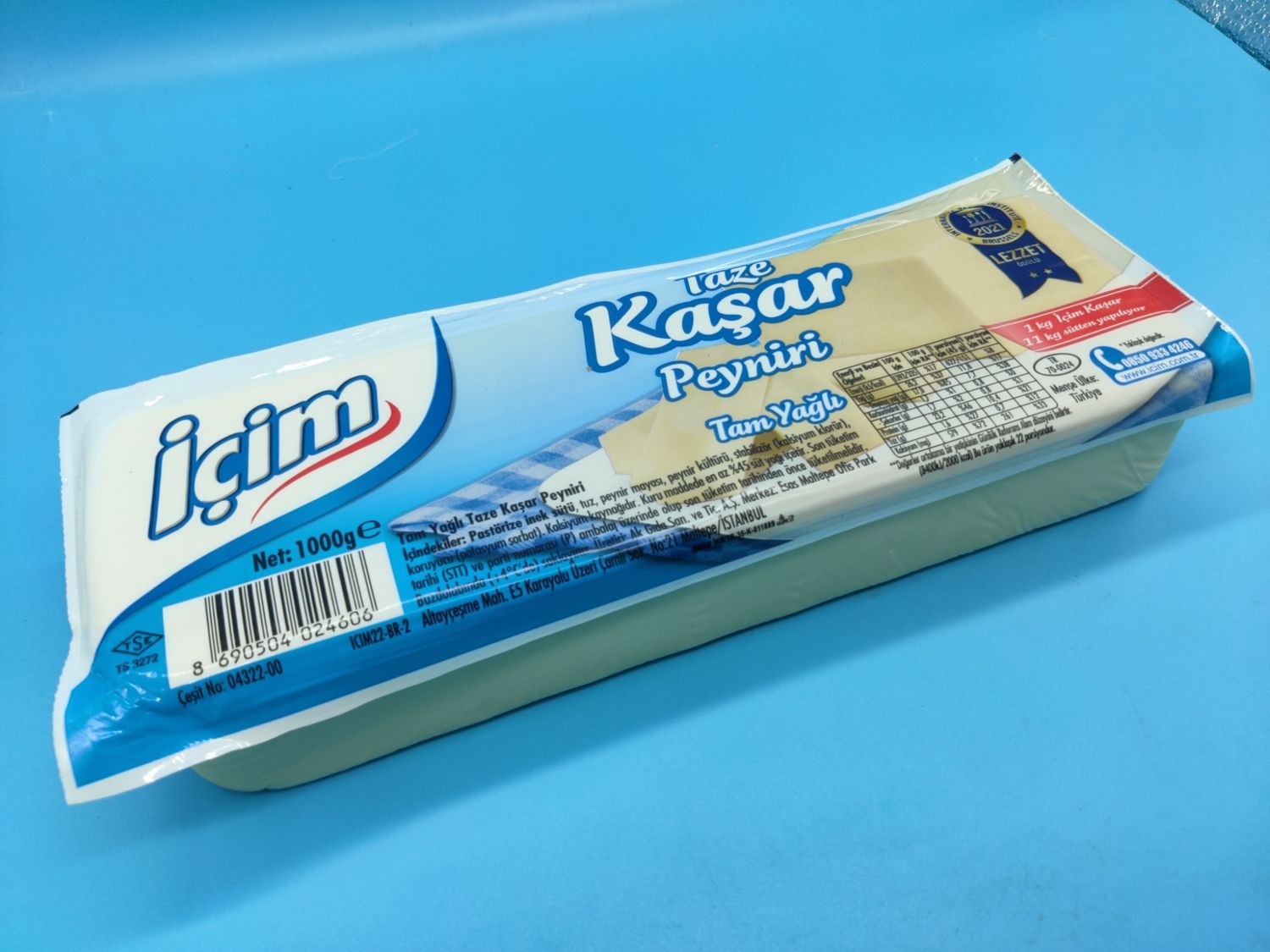 ULKER Icim Kashkaval Cheese 1000g