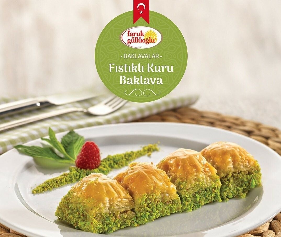 Faruk Gullu Gulluoglu Fistikli Baklava / Pistachios Baklava 2lb