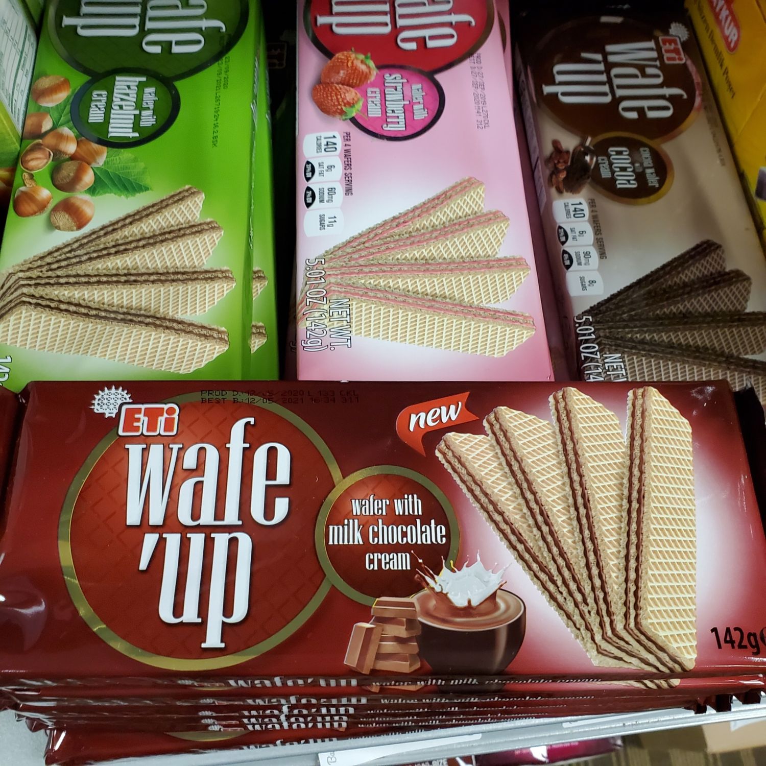 ETI Hosbes Wafe Up Wafer With Chocolate Cream142g