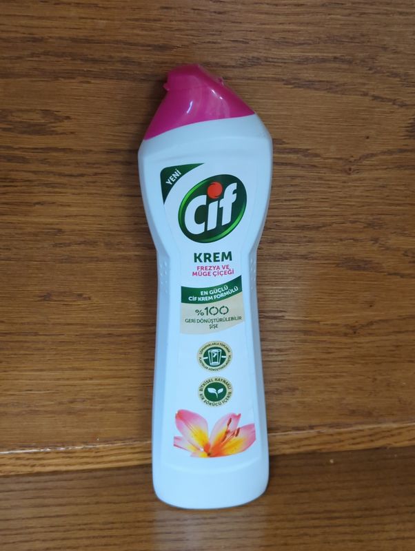 CIF Cream Cleaner Frezya and Muge Cicegi 500mL