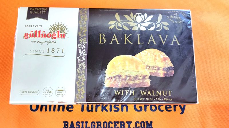 GULLUOGLU Cevizli Baklava / Walnut Baklava 454g