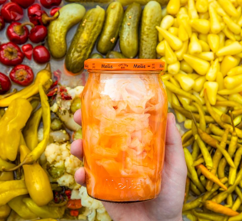 YAKAMOZ Pickled Cabbage Leaves with Chili Sauce - Soslu Lahana Tursu 720mL