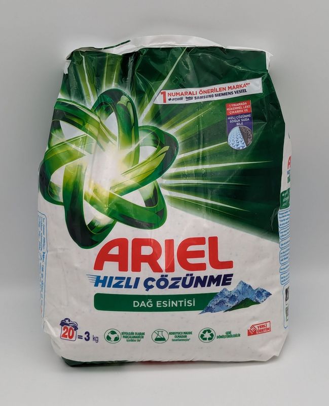 ARIEL Powder Detergent Whites - Toz Camasir Deterjani Beyazlar 3kg