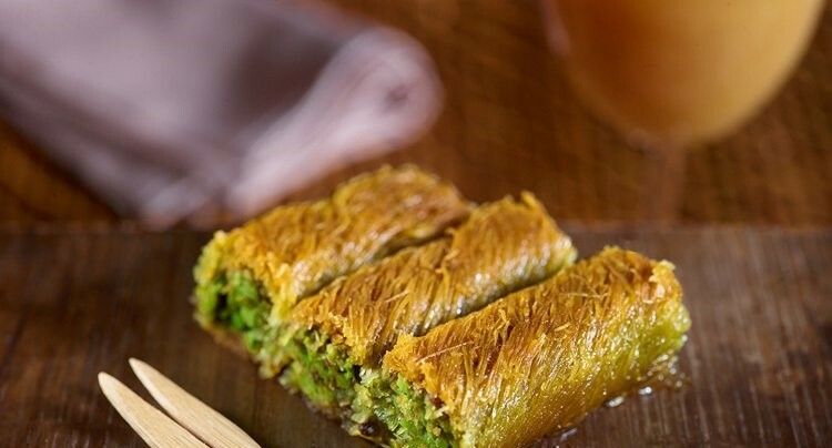 GULLUOGLU Burma Kadayif with Pistachio 1lb