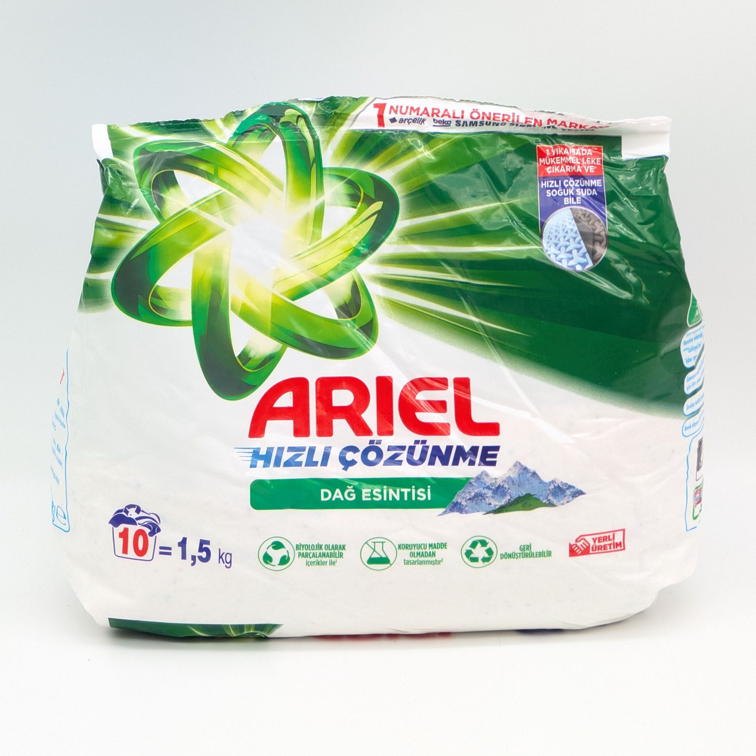 ARIEL Powder Detergent Whites Mountain Breeze - Toz Camasir Deterjani Beyazlar Dag Esintisi 1.5kg