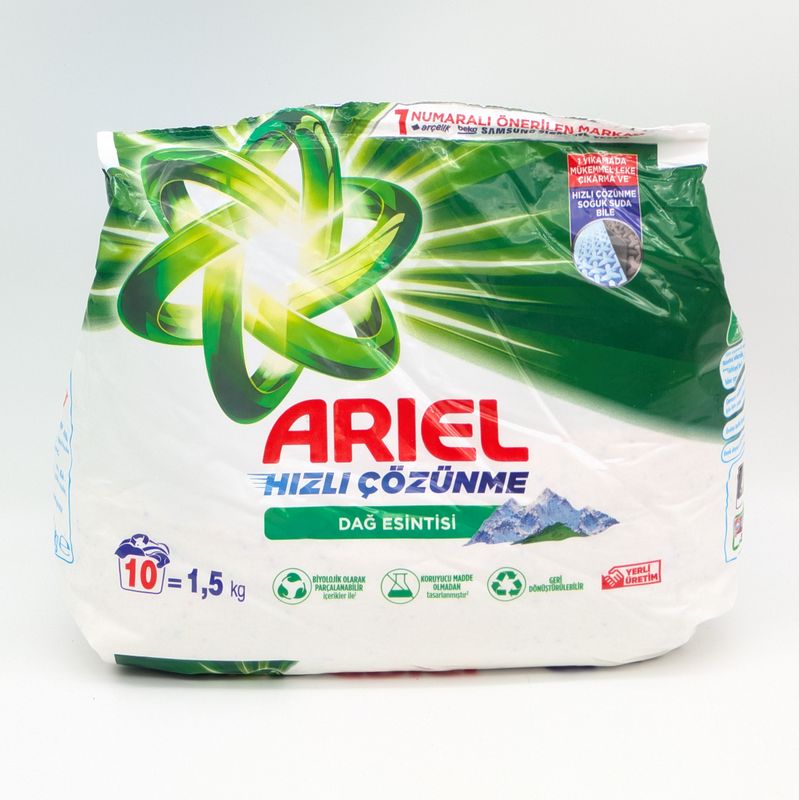 ARIEL Powder Detergent Whites Mountain Breeze - Toz Camasir Deterjani Beyazlar Dag Esintisi 1.5kg