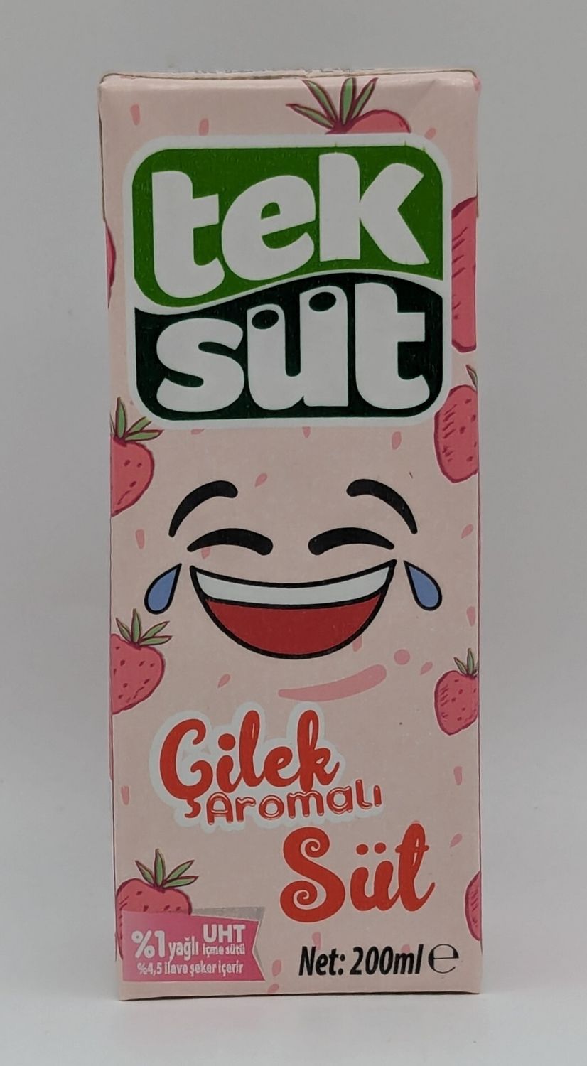 TEKSUT UHT Strawberry Milk 200mL