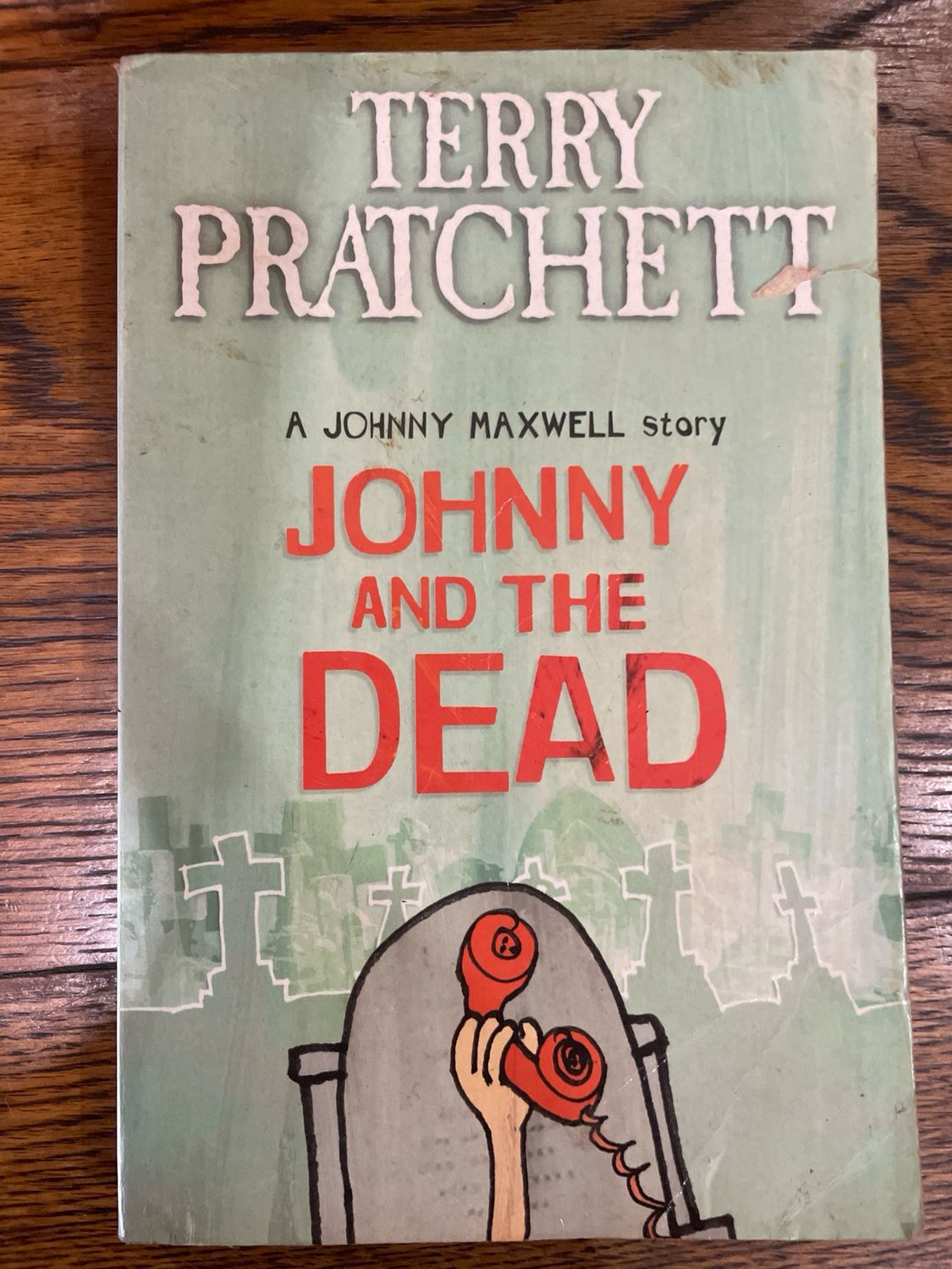 Johnny and the Dead by Terry Pratchett