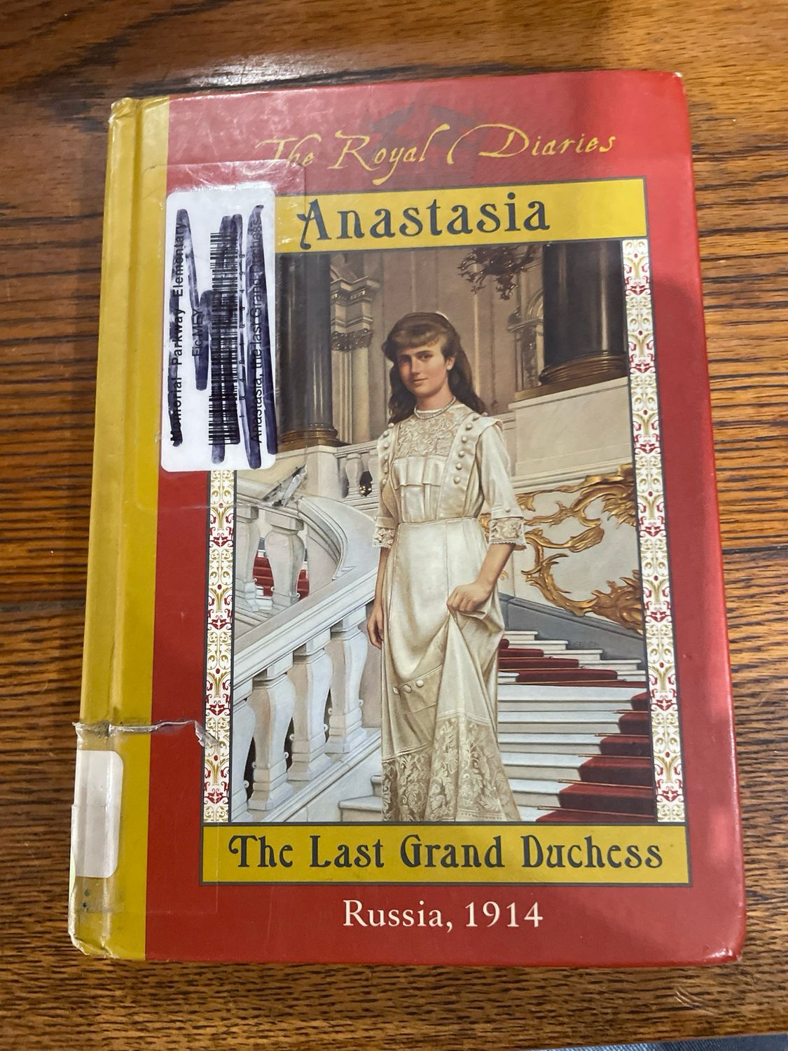 The Royal Diaries: Anastasia The Last Grand Duchess, Russia 1914 by Carolyn Meyer