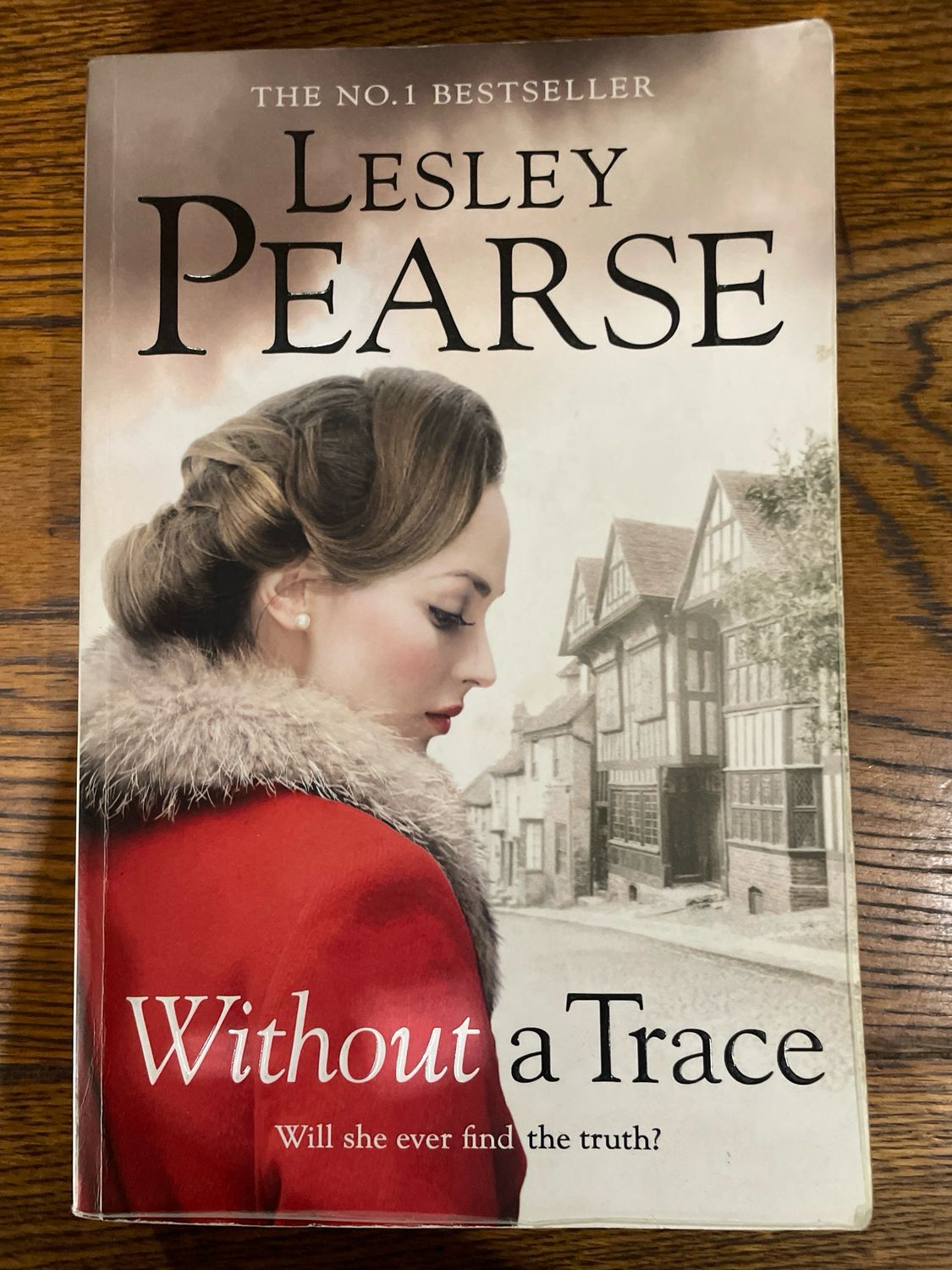 Without A Trace by Lesley Pearse