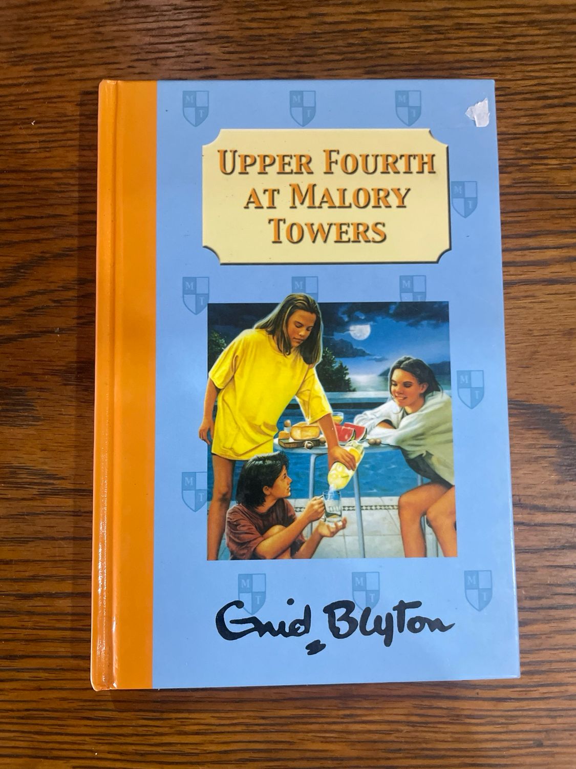 Upper Fourth At Malory Towers by Enid Blyton