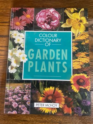 Colour Dictionary Of Garden Plants by Peter McHoy