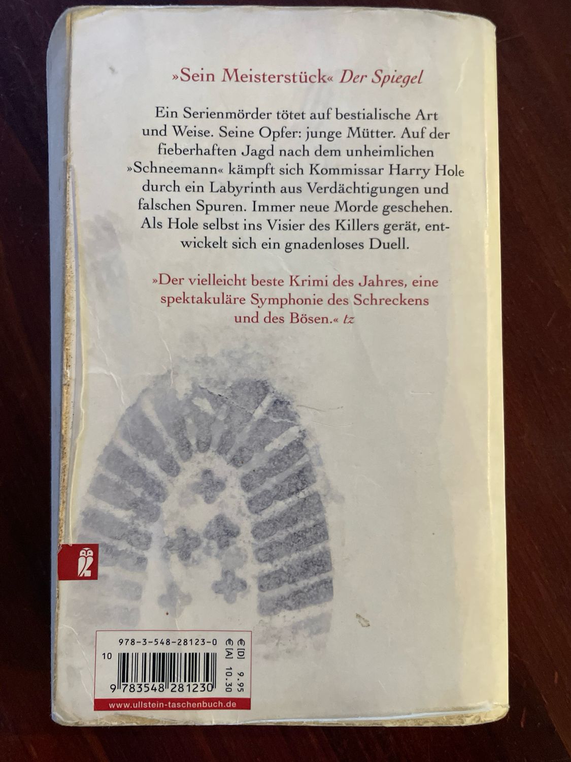 Schnee Mann by Jo Nesbo