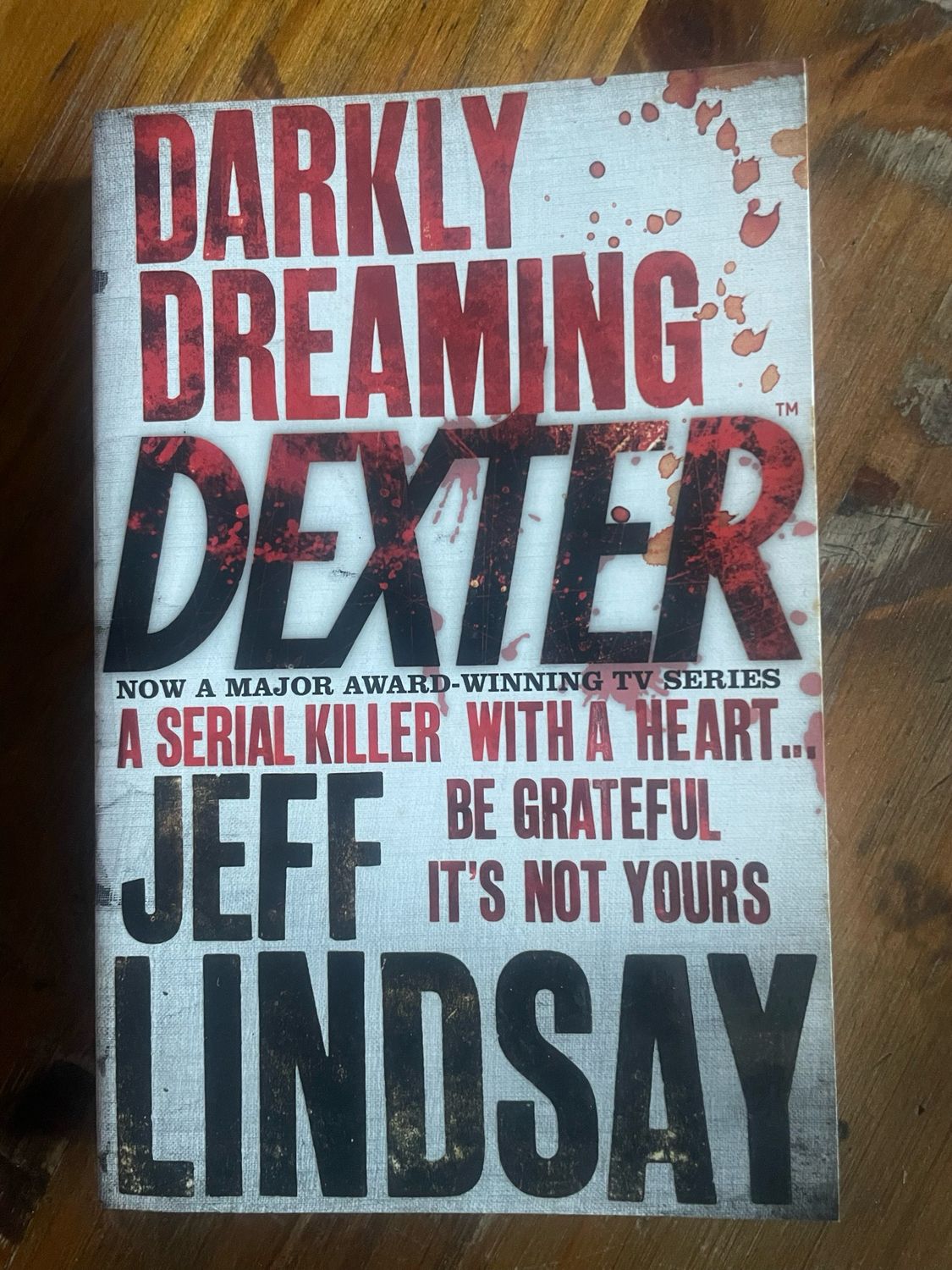 Book 1 Darkly Dreaming Dexter by Jeff Lindsay