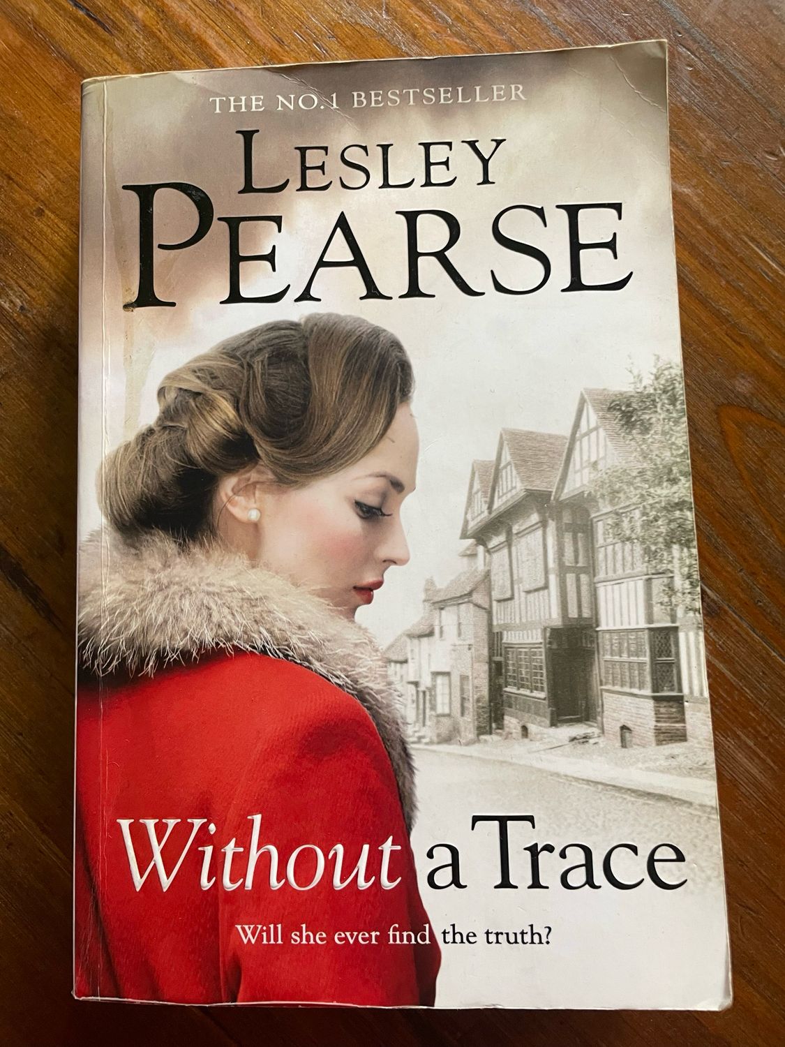 Without A Trace by Lesley Pearse