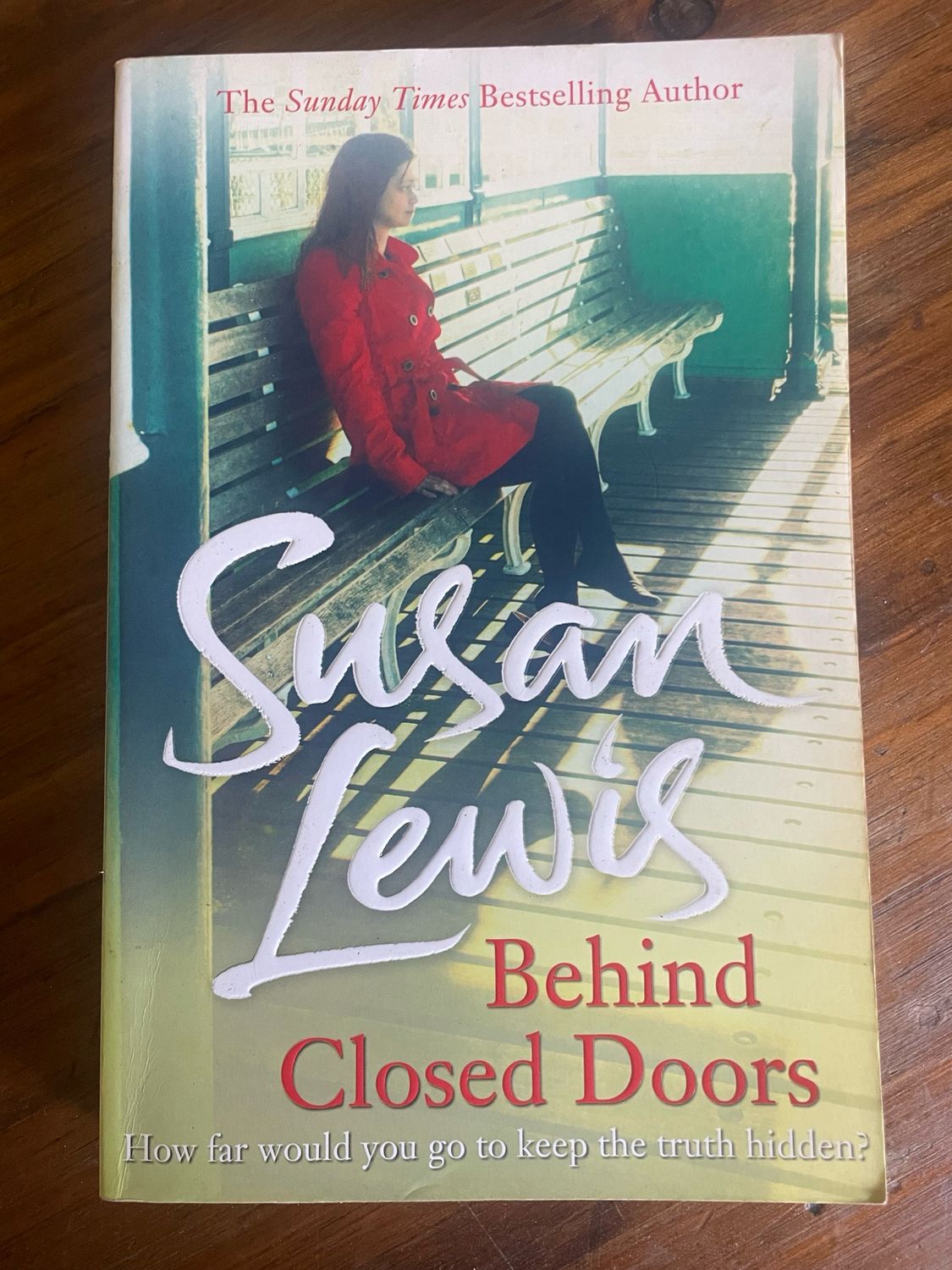 Behind Closed Doors by Susan Lewis