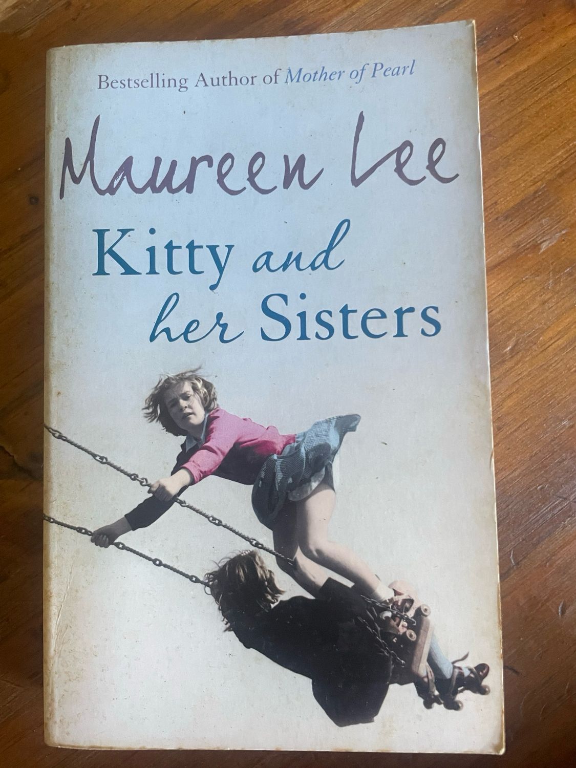Kitty And Her Sisters by Maureen Lee