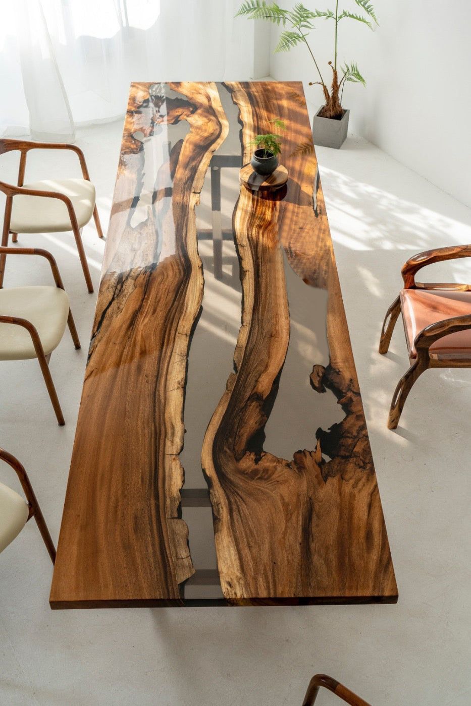 The Prism Mirage Dining Table