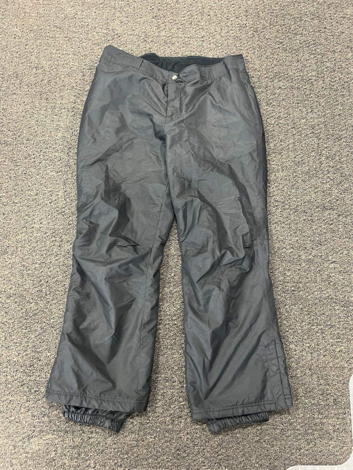 Black exertek snow pant XL Black exertek snow pant XL