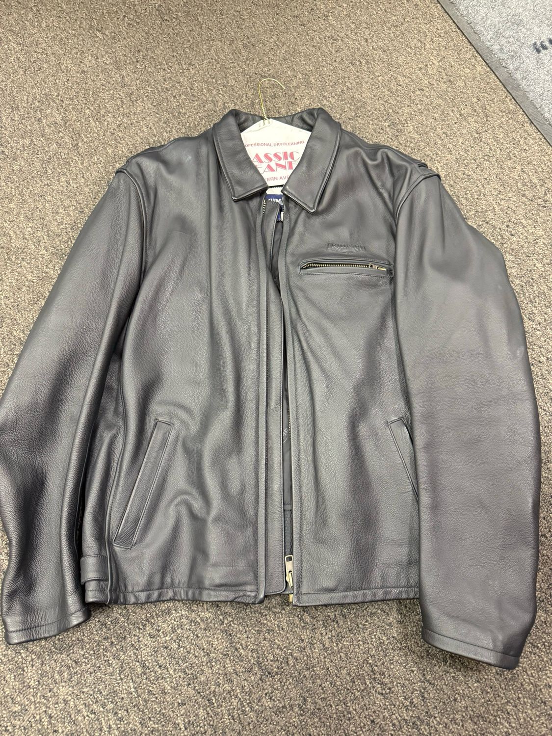 Men’s Triumph Leather Coat - L
