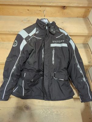 Victory 3PC Jacket Victory 3PC Jacket