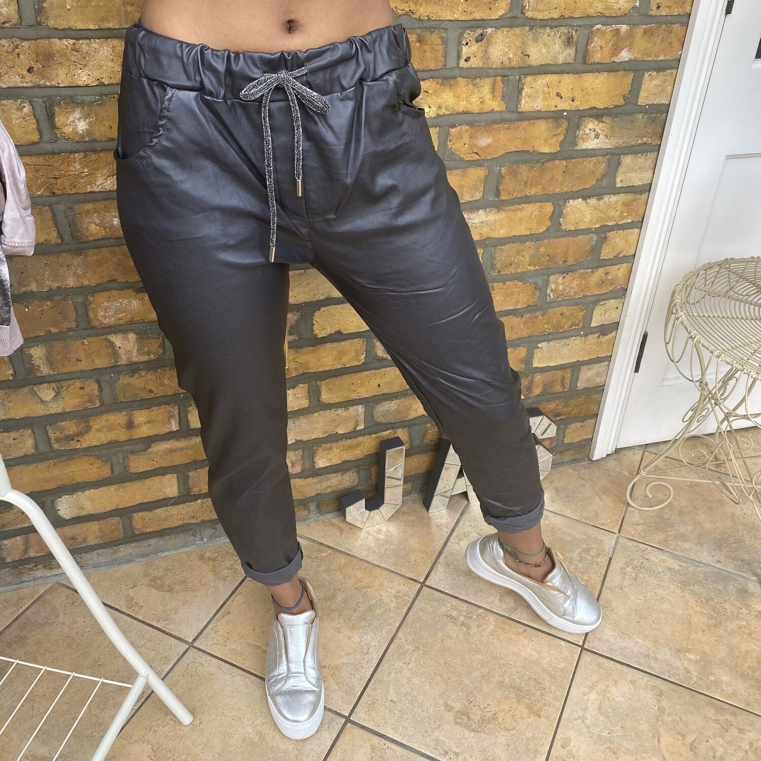 Leather Look Trousers (grey)