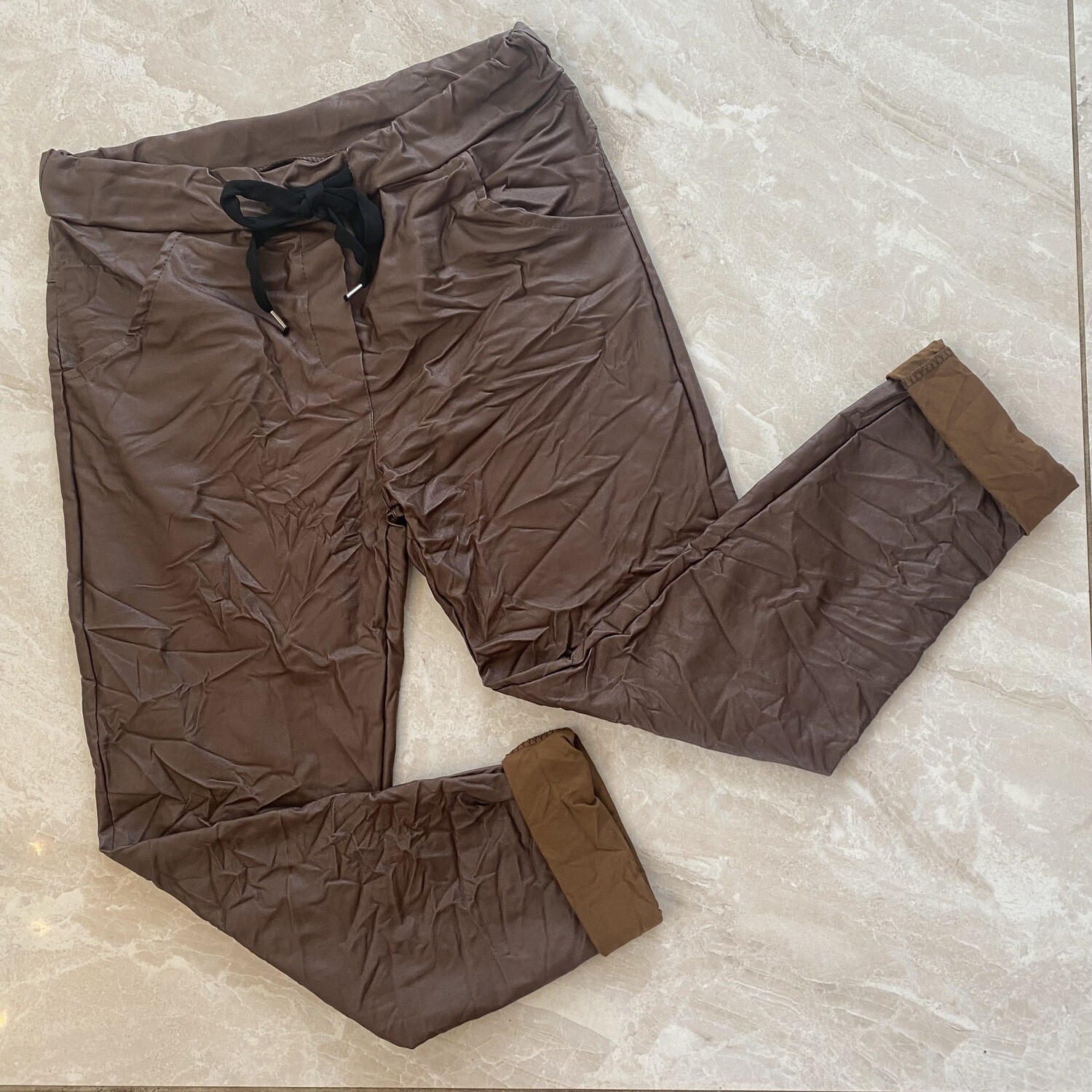 Leather Look Magic Trouser (brown)