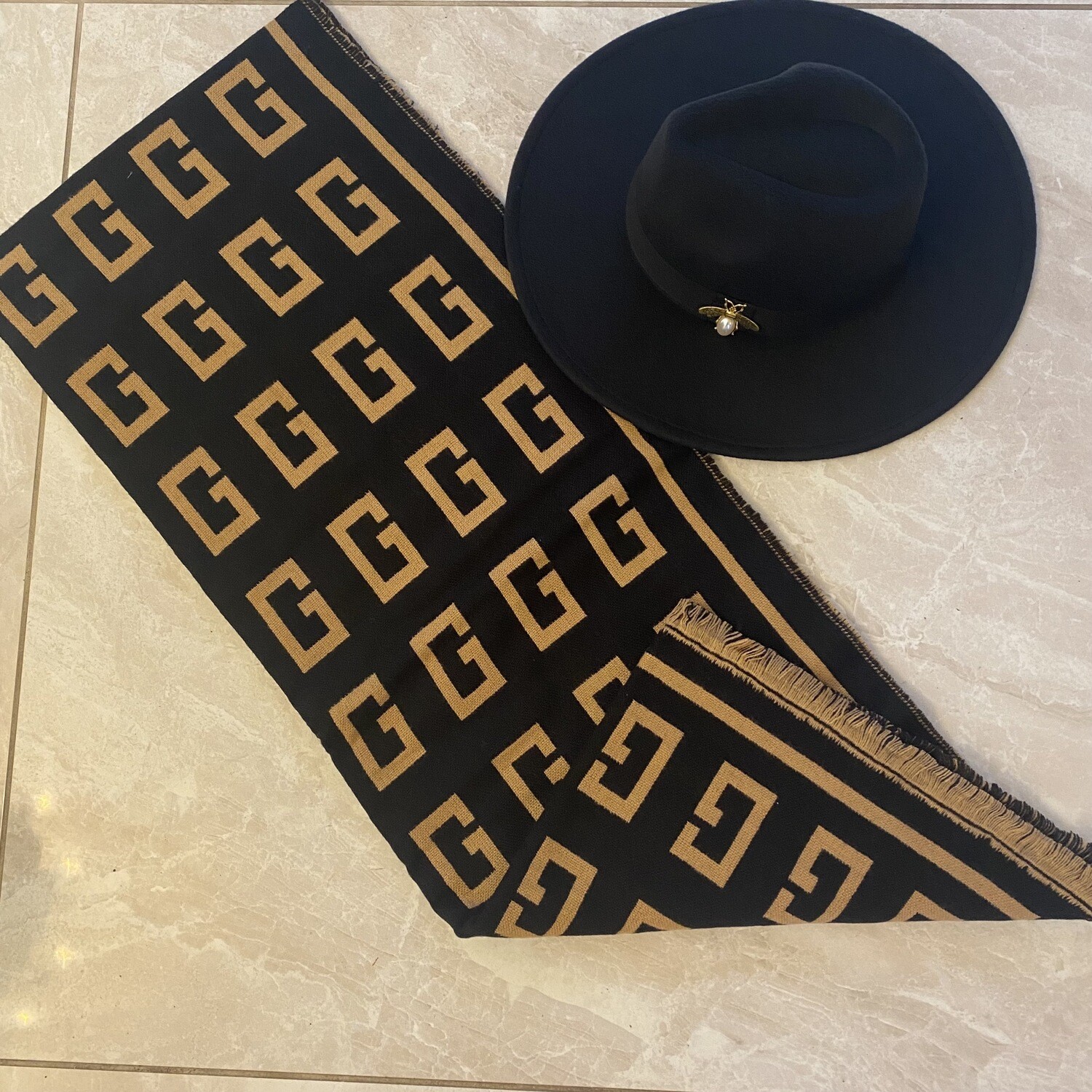 Gucci Inspired Scarf (black &amp; beige)