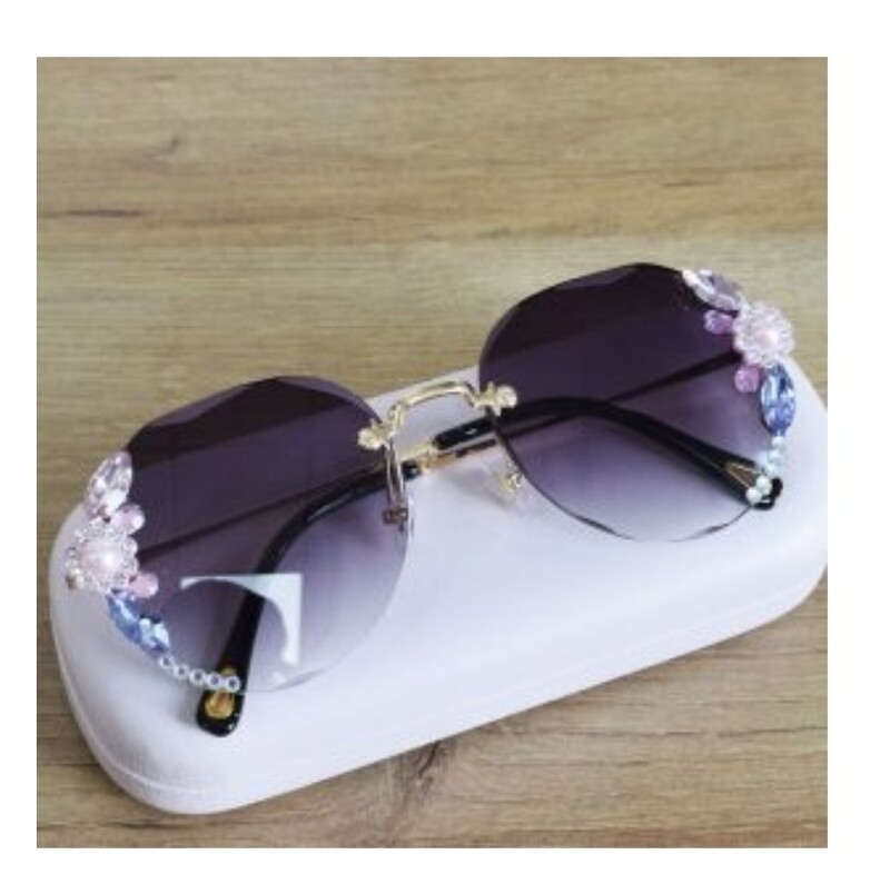 Perla Sunglasses (grey)