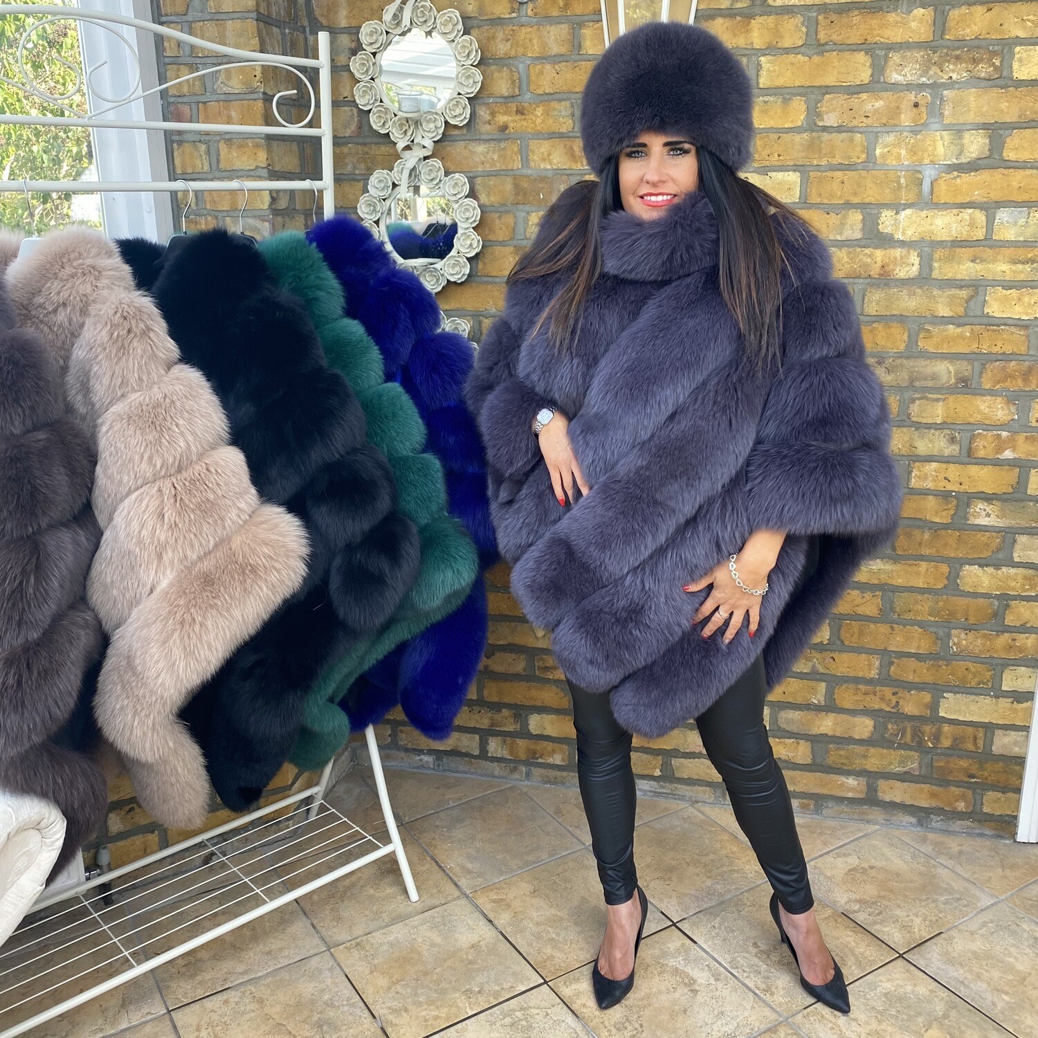 Luxury Fox Fur Poncho (dark grey)