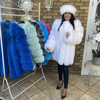 Luxury Fox Fur Coat (white) T79