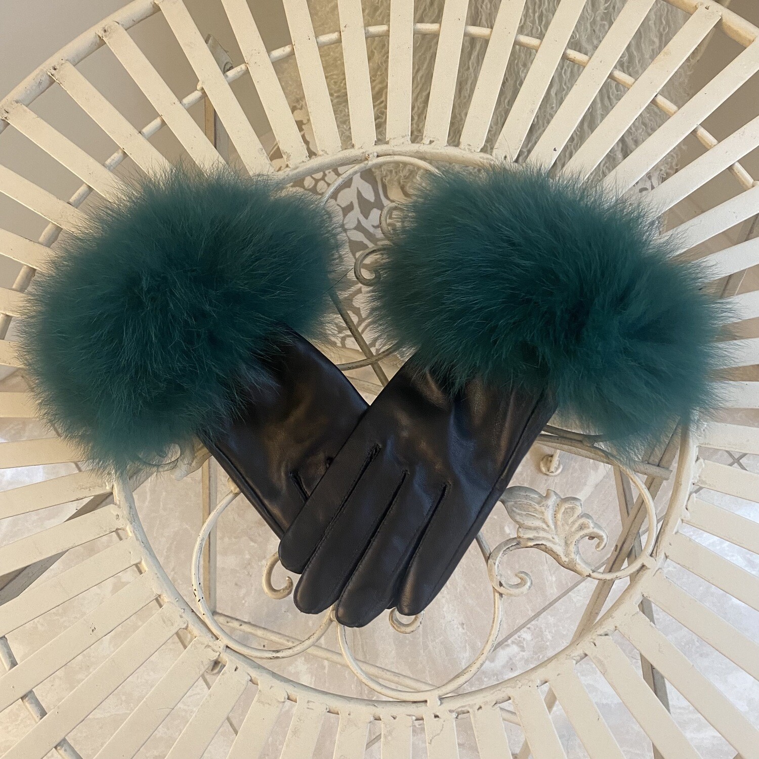 Leather &amp; Fox Fur Gloves (emerald green)