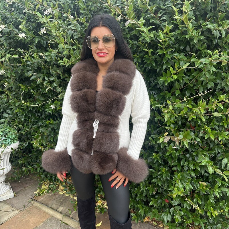 Short Knit &amp; Fox Fur Cardigan (white &amp; chocolate)