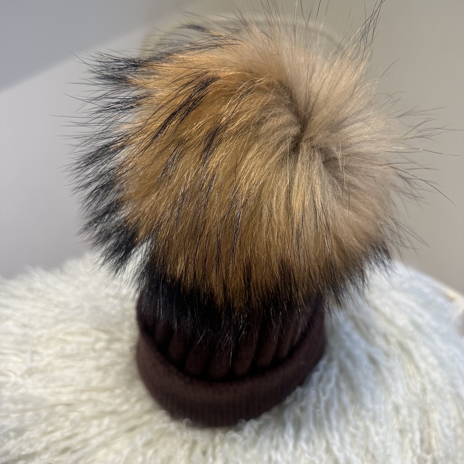 Extra Large Fur  Pom Pom Hat (chocolate/racoon)