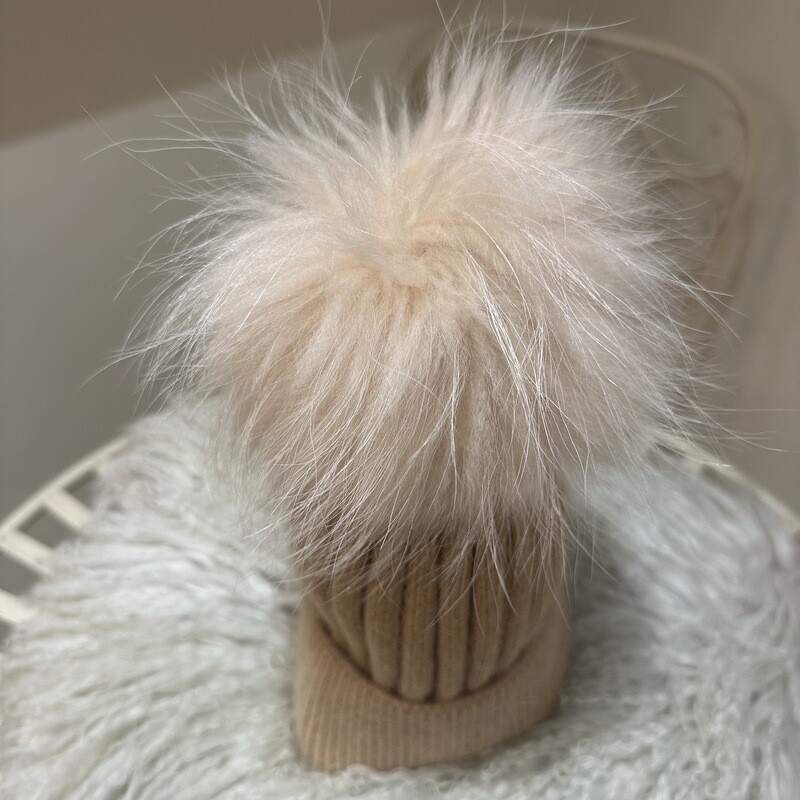 Extra Large Pom Pom (camel)