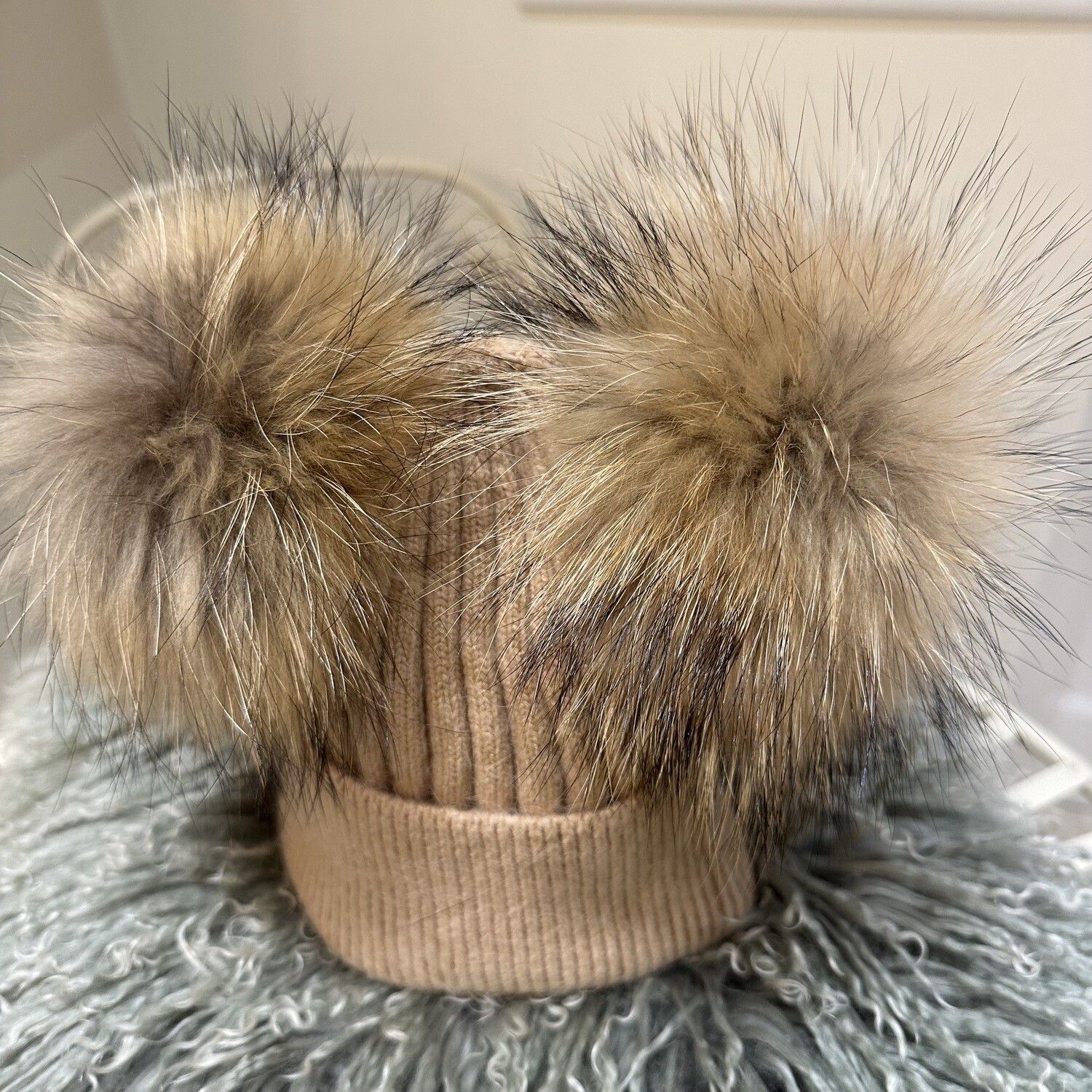 Extra Large Racoon Fur Double Pom Pom Hat (camel)