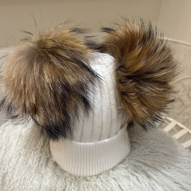 Extra Large Double Pom Pom (winter white/natural)