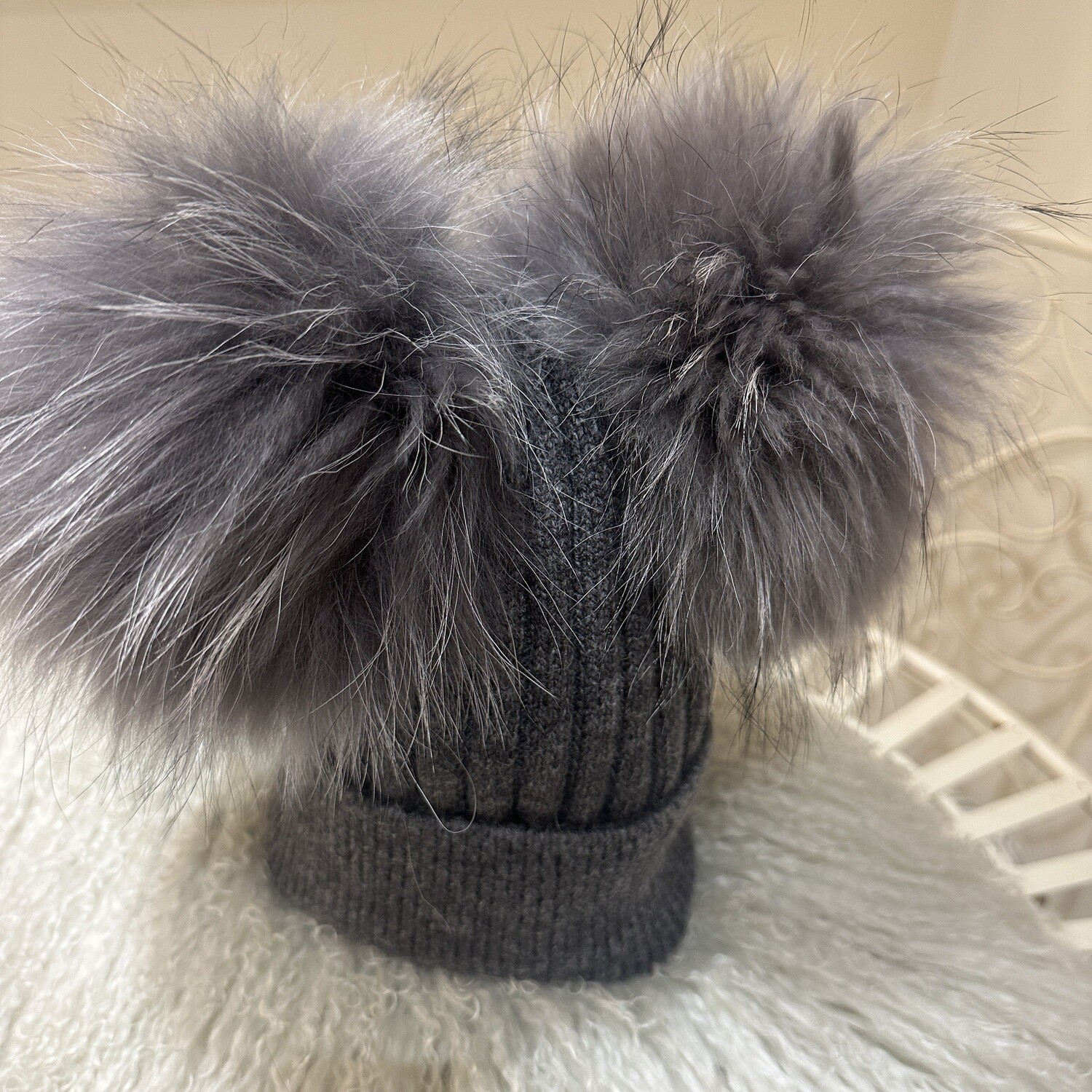 Extra Large Double Pom Pom (dark grey)