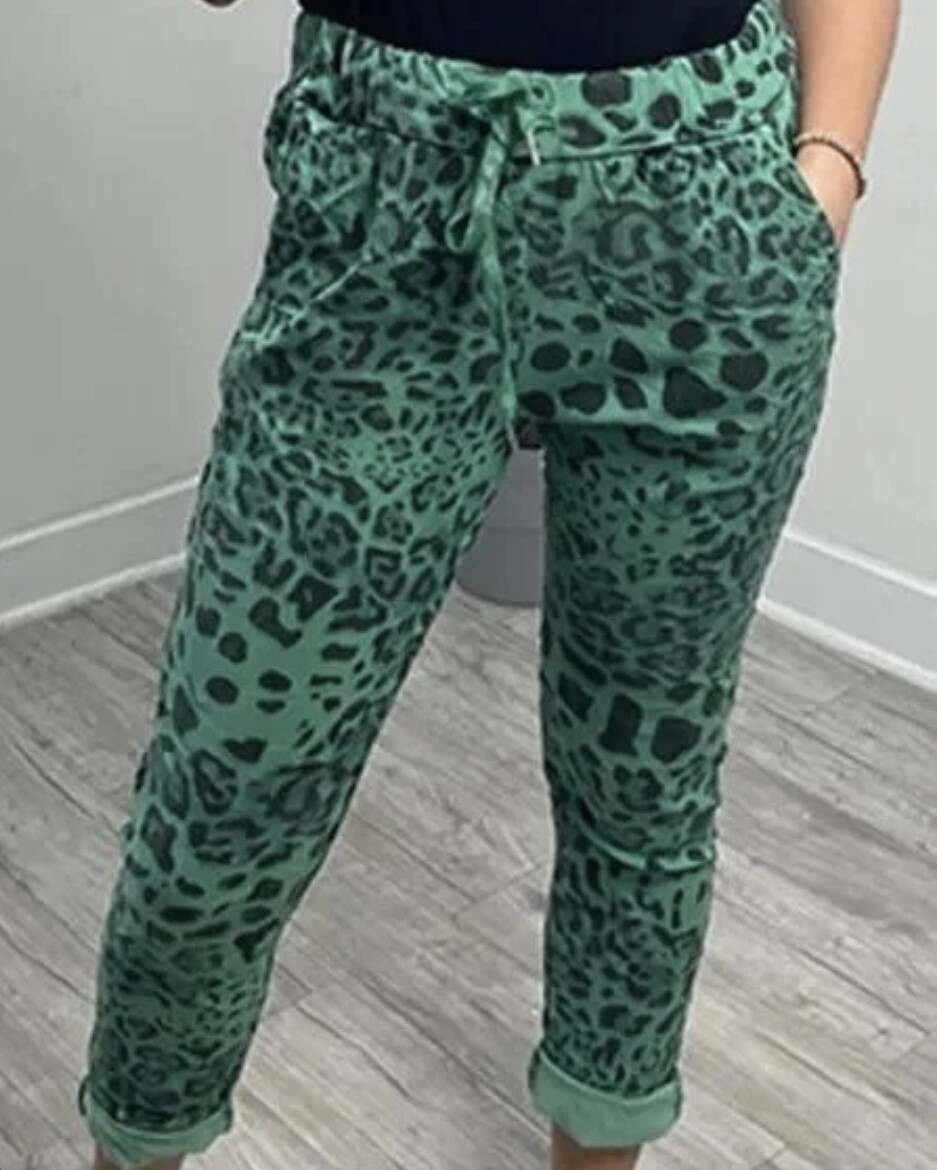 Magic Trouser (green leopard)