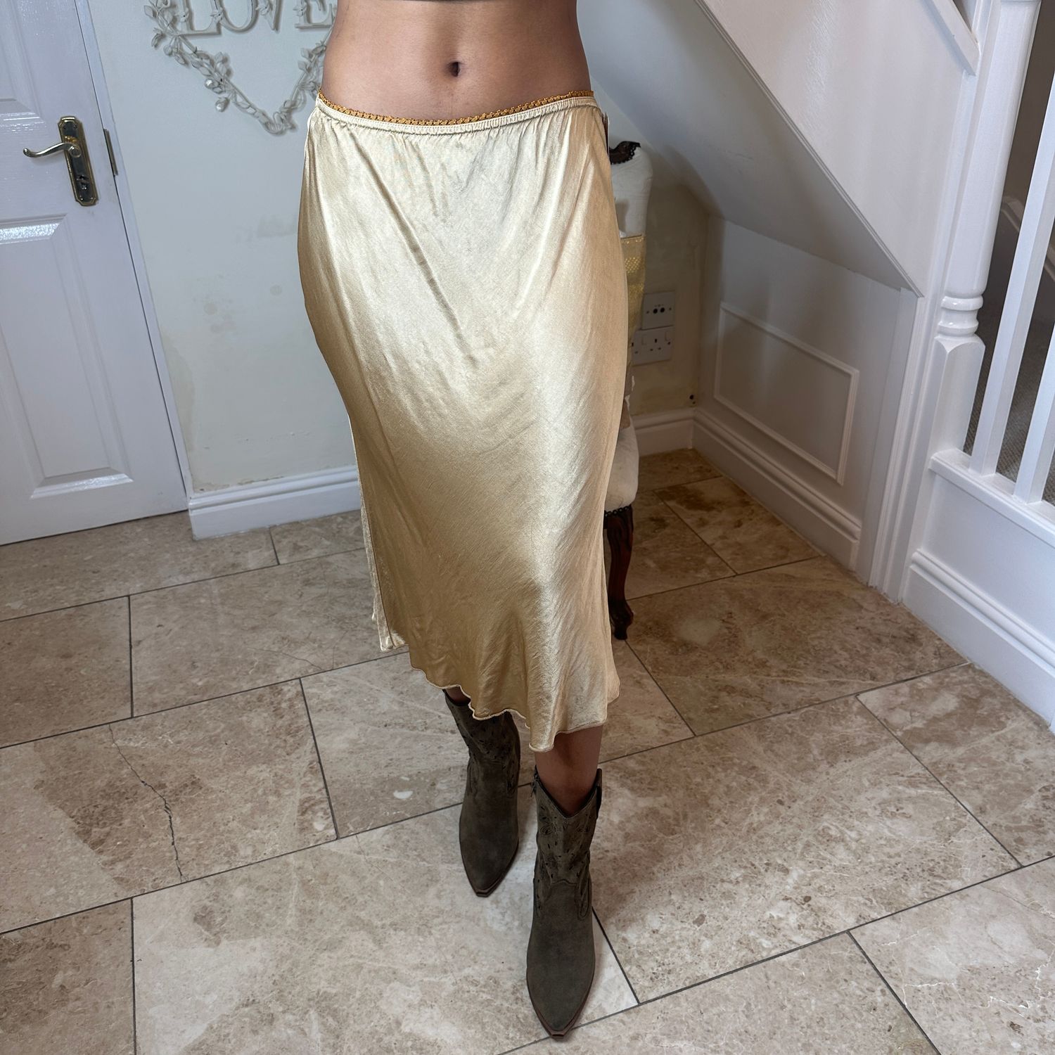 Satin Skirt  (gold)