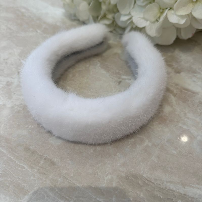 Mink Hair Band (white)
