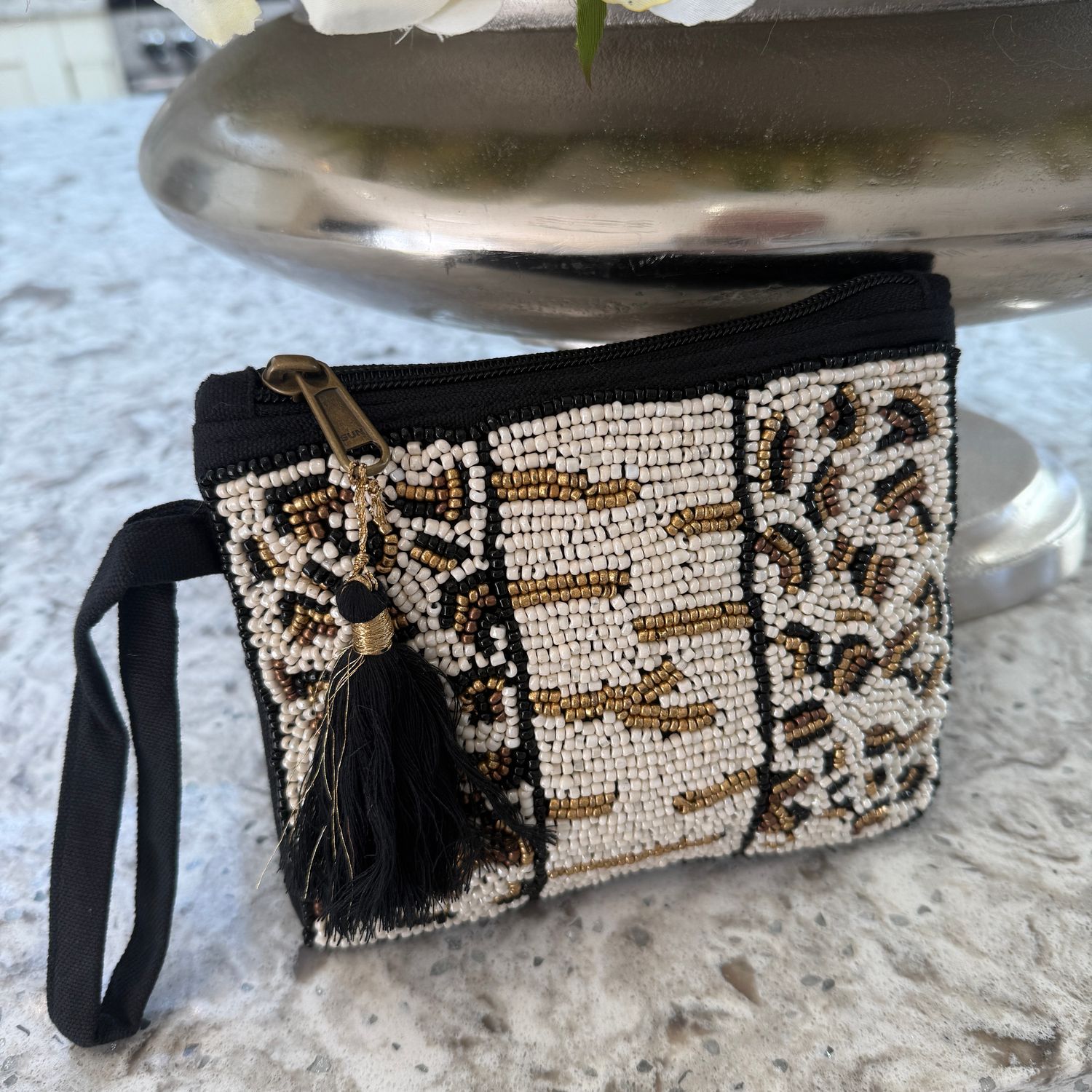 Beaded Purse (black)