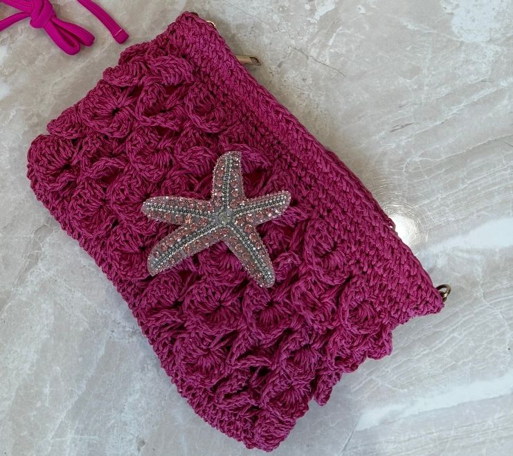 Crochet Clutch (hot pink)