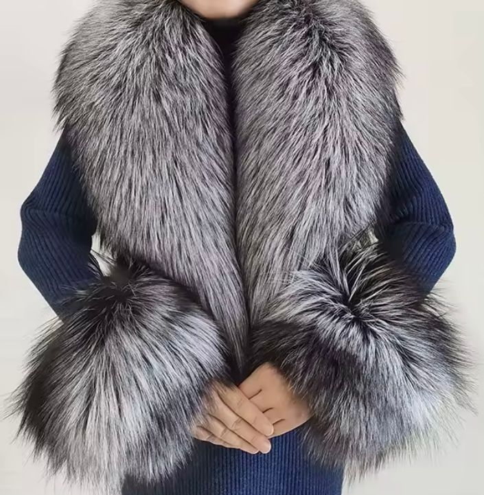 Long Silver Fox Collar &amp; Cuff