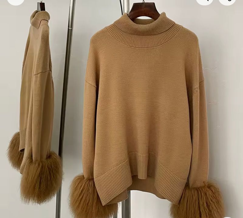 Mongolian Fur &amp; Soft Knit Jumper ( camel)