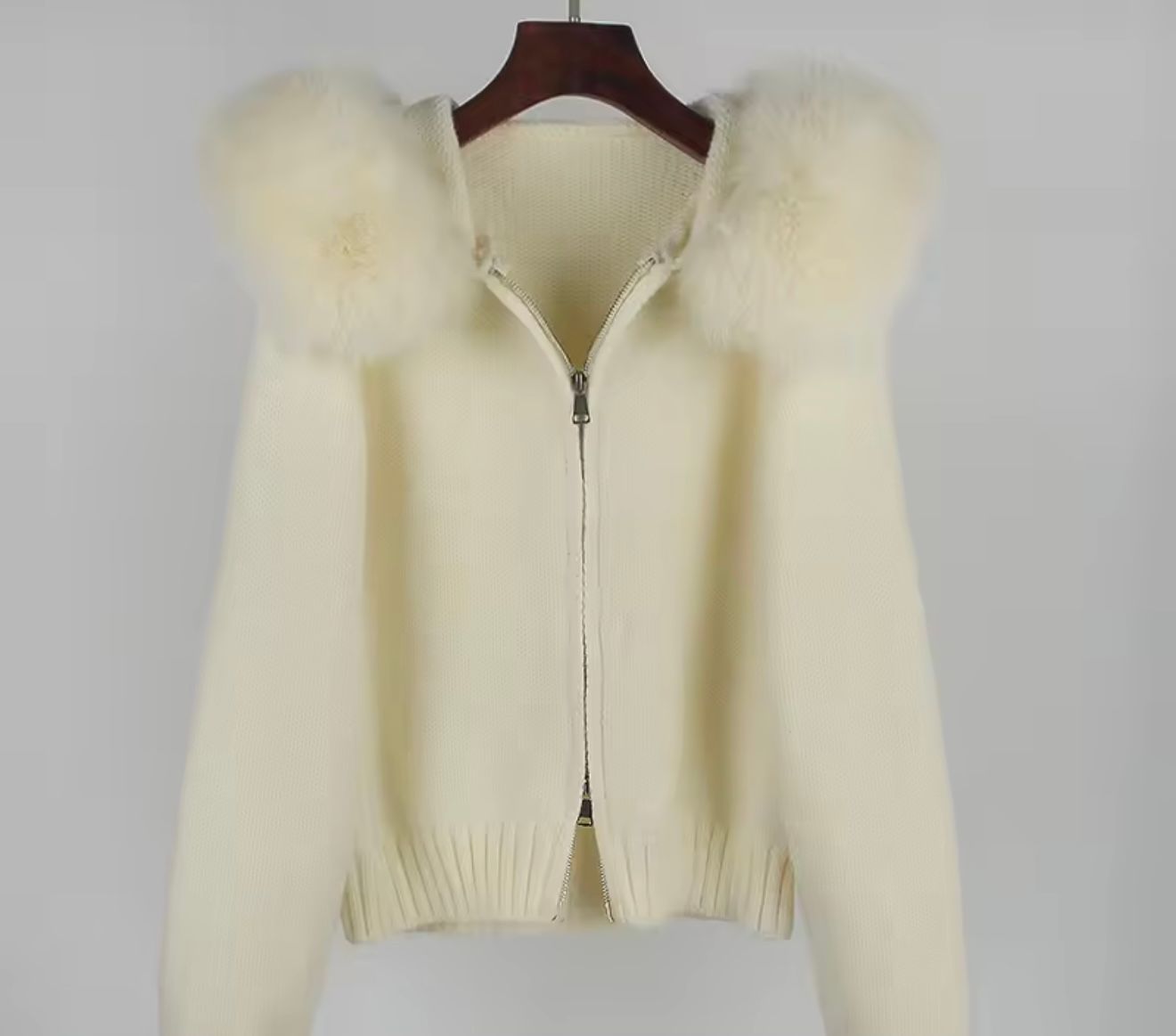 Fox Fur Hooded Cardigan ( winter white )