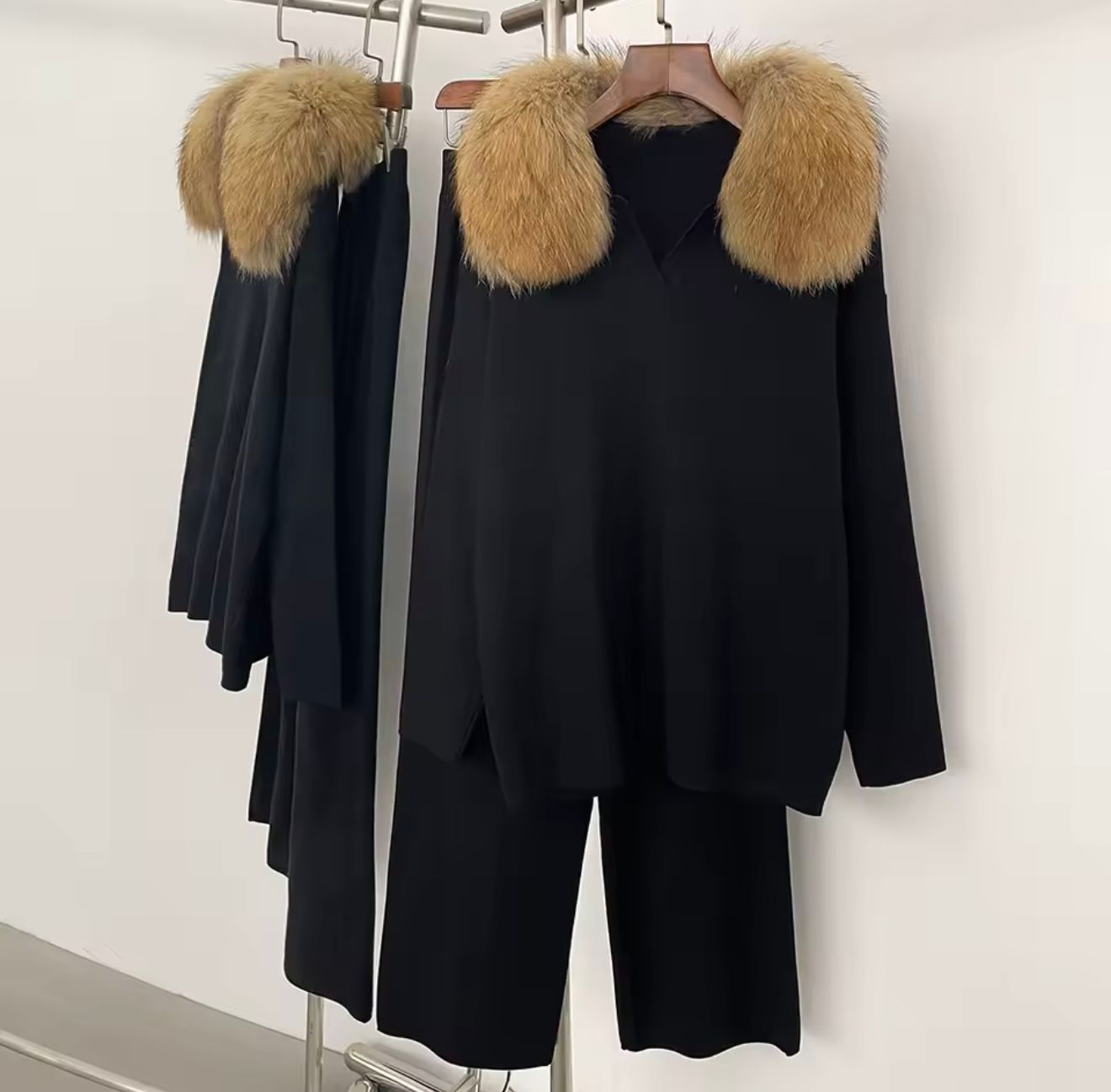 Raccoon Collar Lounge Set (black)