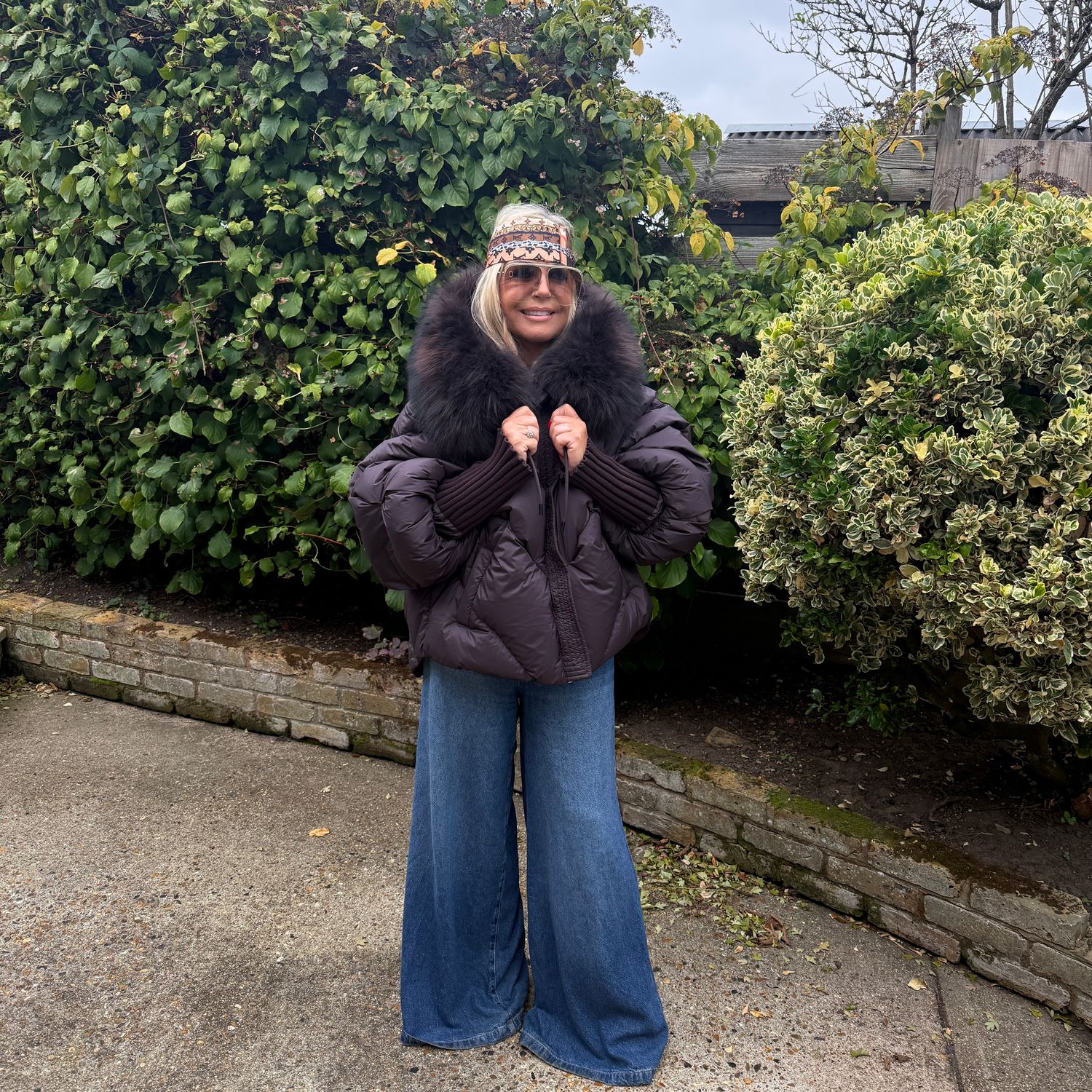 Batwing Down &amp; Racoon Fur Puffer Jacket (chocolate)